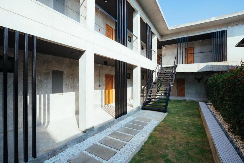 The Camp Muay Thai Resort And Academy Чиангмай Екстериор снимка