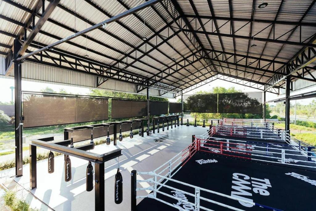The Camp Muay Thai Resort And Academy Чиангмай Екстериор снимка